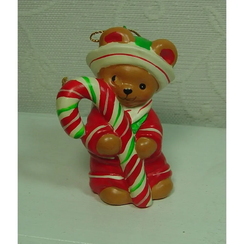 HALLMARK & CURRENT, INC. vintage bear
